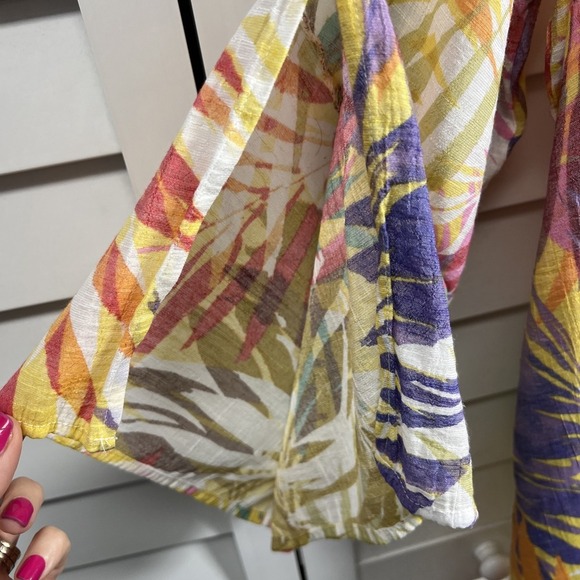 Spense Tropical Print Split Flare Sleeve V-Neck Asymmetrical Top Women's Size 1X - Picture 4 of 8